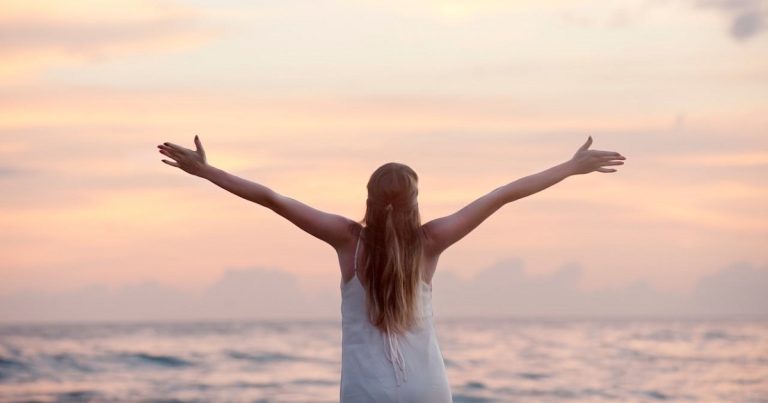 68 Sunday Affirmations for a Positive Weekend